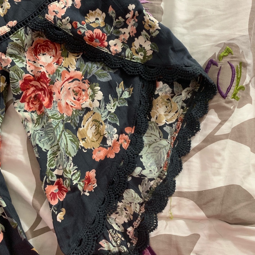Pretty Rose Romper - Picture 10 of 11